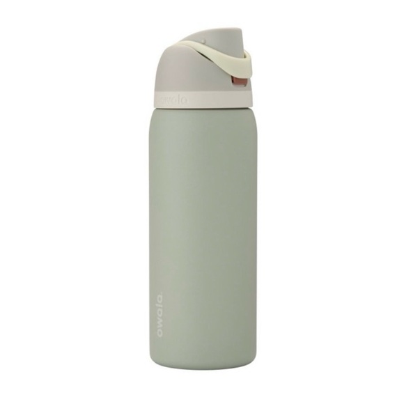 NEW Owala X Hearth & Hand Magnolia 32 oz bottle Lily Pad - Picture 1 of 9